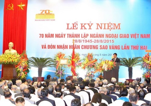 Activities to mark 70th anniversary of August Revolution, National Day, Vietnam’s diplomatic sector - ảnh 1